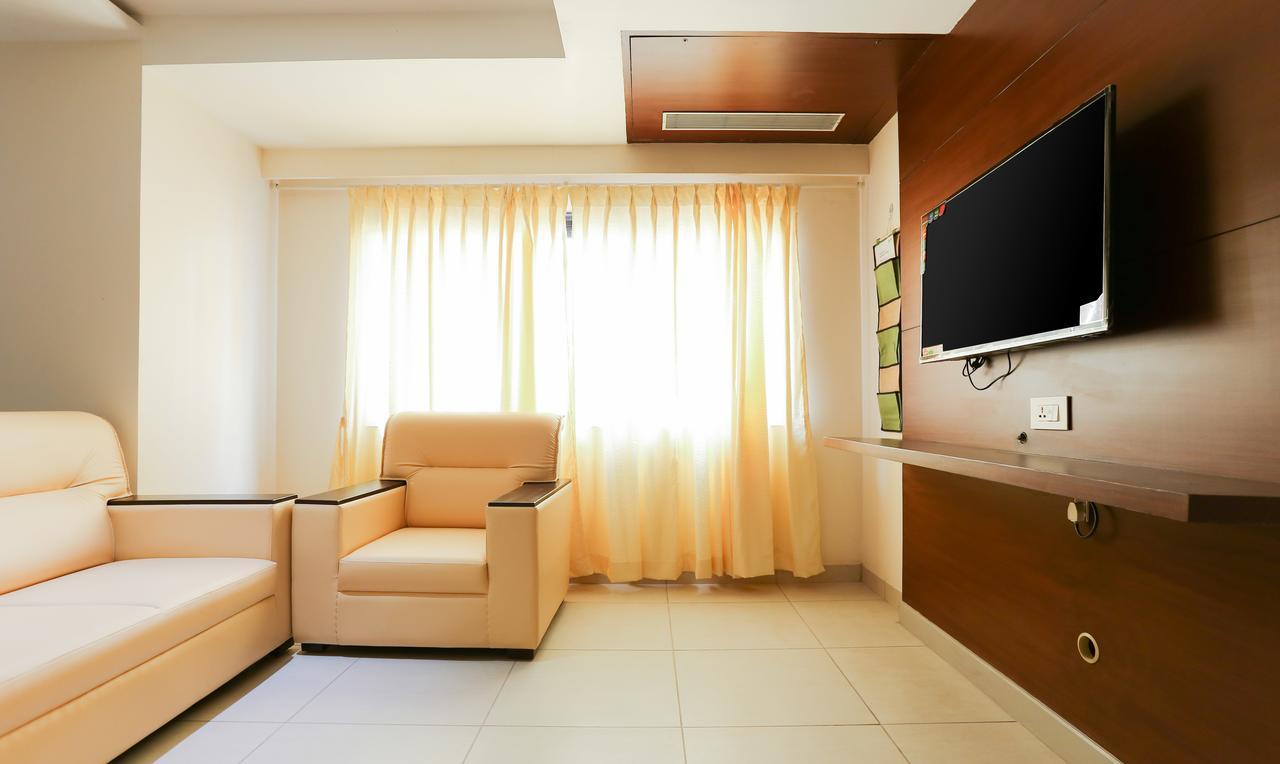 Treebo Trend Vijaya Grand Hotel Udupi Exterior photo