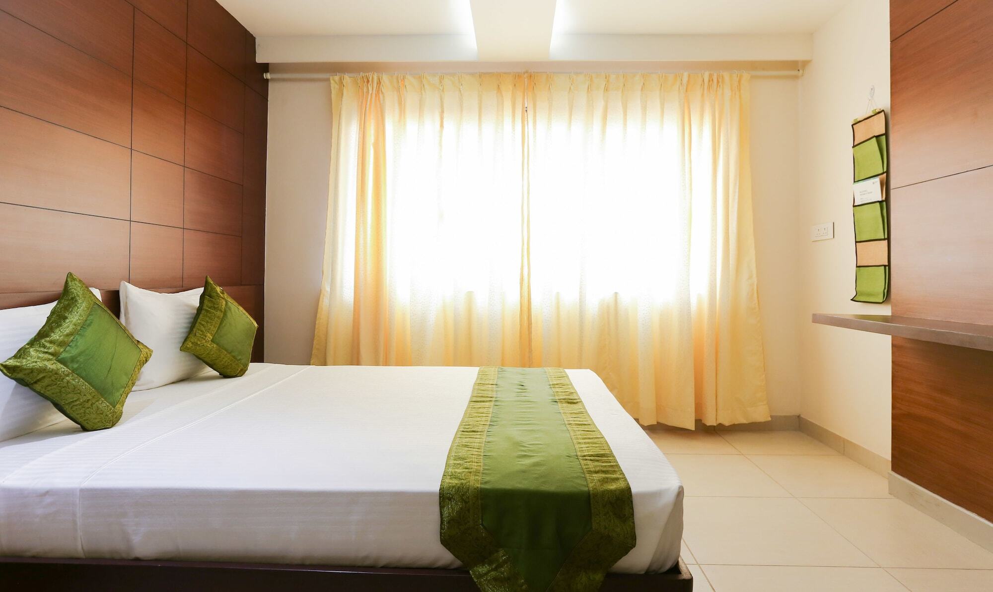 Treebo Trend Vijaya Grand Hotel Udupi Exterior photo